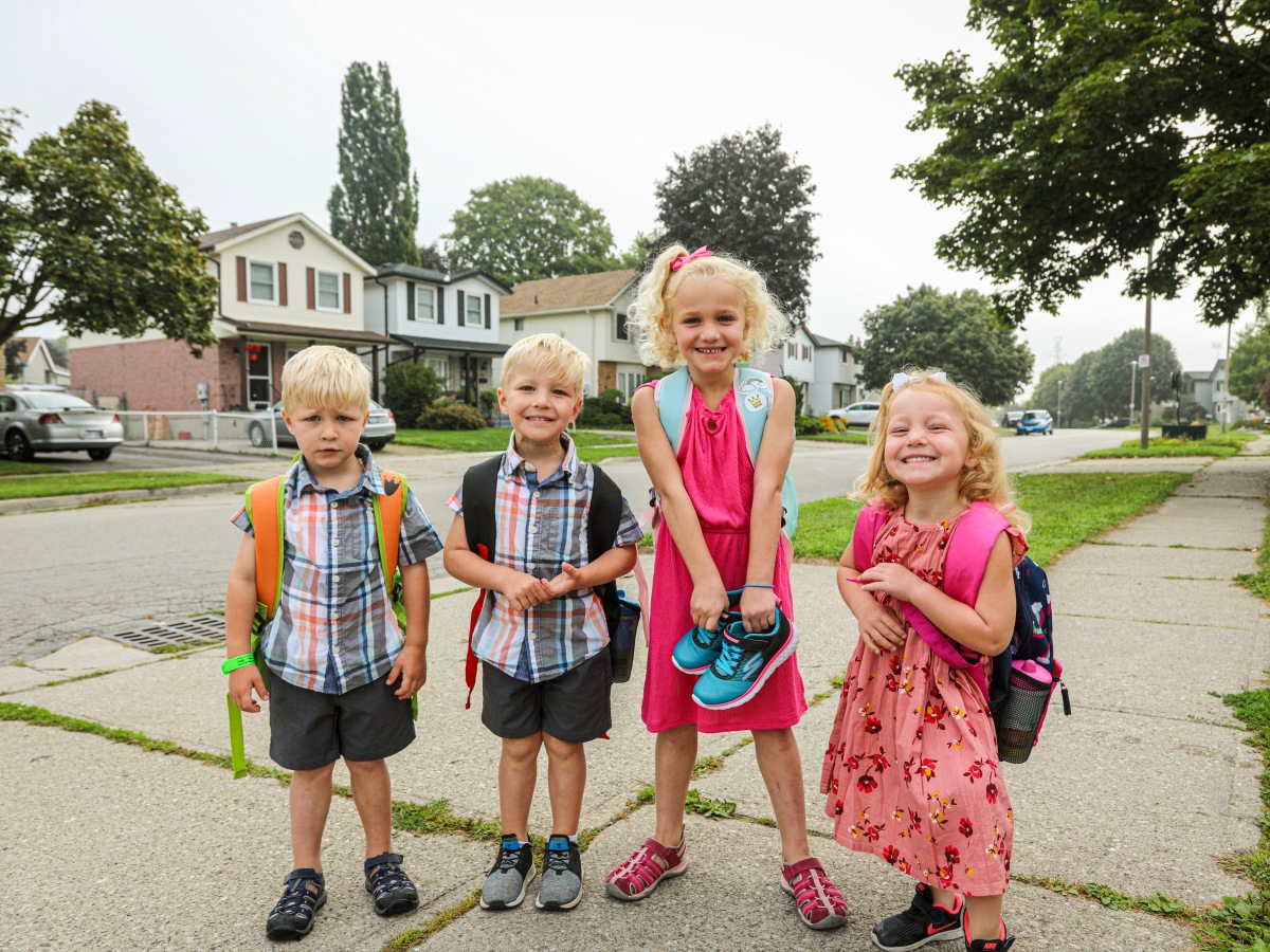 Our Triplets Started School – Que the Crying